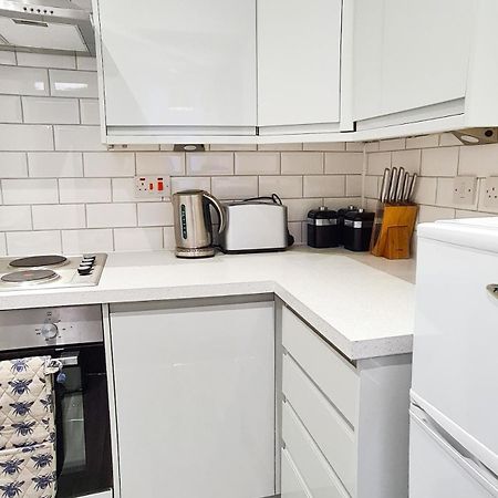 Apartment With Priv Ent And Parking Stockport Ngoại thất bức ảnh