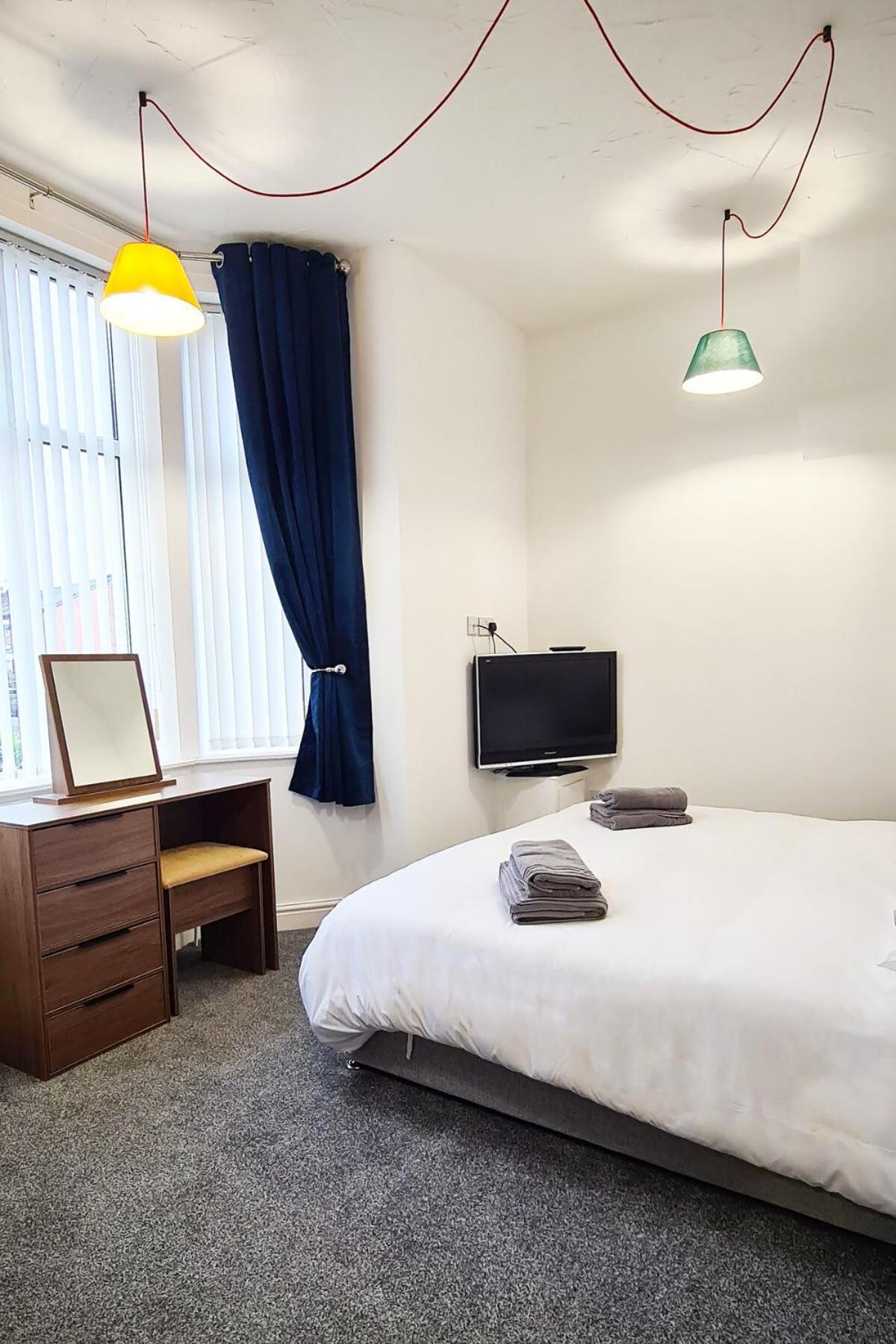 Apartment With Priv Ent And Parking Stockport Ngoại thất bức ảnh