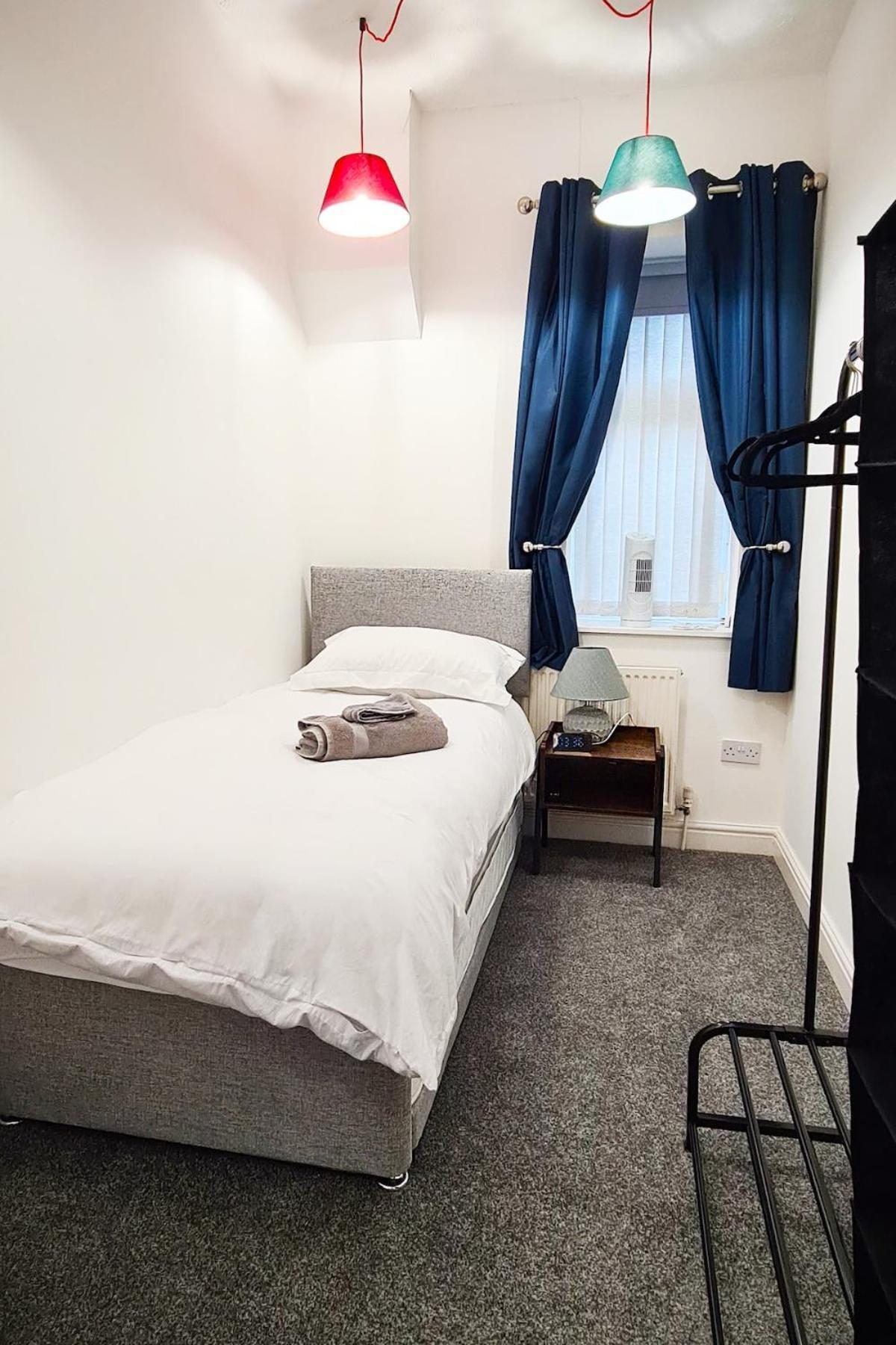 Apartment With Priv Ent And Parking Stockport Ngoại thất bức ảnh